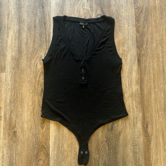 Dynamite black bodysuit with button detail - Picture 1 of 6